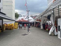 Tampines Street 81 (D18), Shop House #584323851